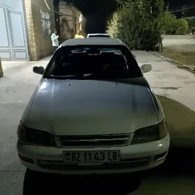 Toyota Corona 1992