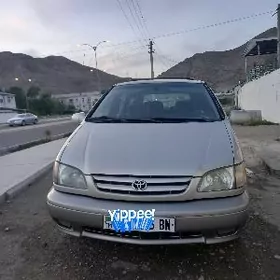 Toyota Sienna 2001