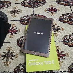 Planset samsung Tab E