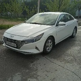 Hyundai Elantra 2021