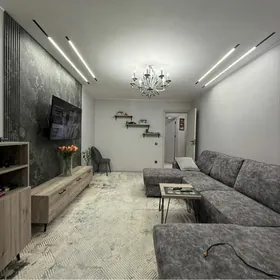 Срочно 3 ком 5мкр  Евроремонт