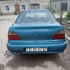 Daewoo Nexia 2000