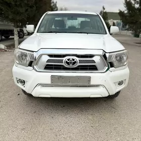 Toyota Tacoma 2013
