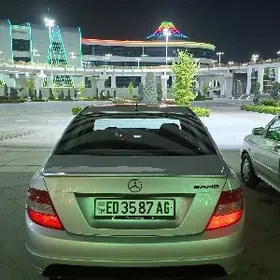 Mercedes-Benz C350 2008