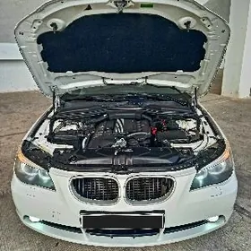 BMW E60 2004