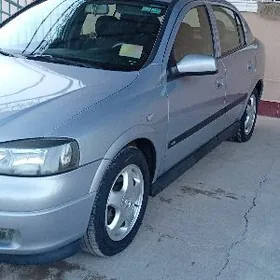 Opel Astra 2003