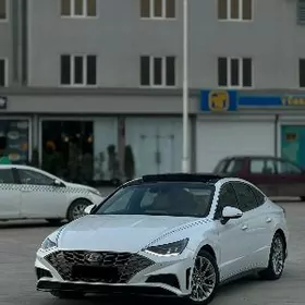 Hyundai Sonata 2021