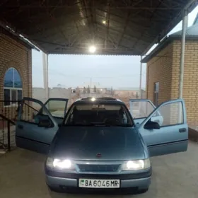 Opel Vectra 1989