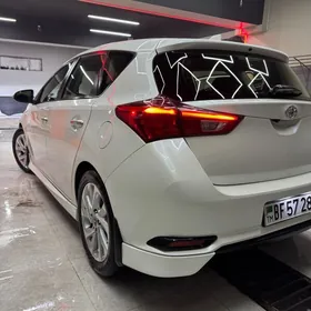Toyota Corolla iM 2018
