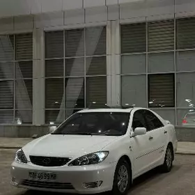 Toyota Camry 2005