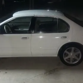 Nissan Maxima 1999