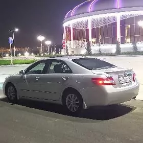 Toyota Camry 2010