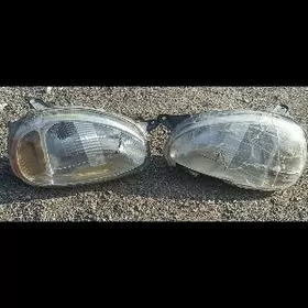 Фары, задняя полка  Опеля