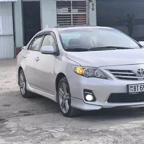 Toyota Corolla 2013