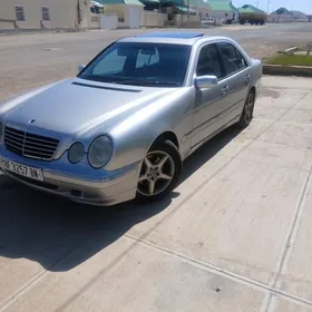 Mercedes-Benz C320 2002