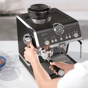 Кофе машина Delonghi Kofemasyn