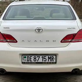 Toyota Avalon 2005