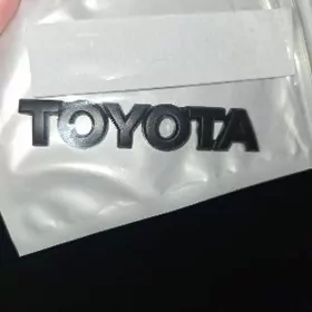 Toyota Ÿazgy Emblema Bagaź