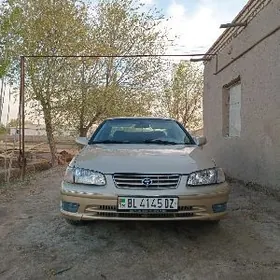 Toyota Camry 1998