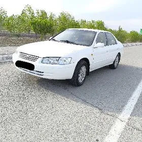 Toyota Camry 1998