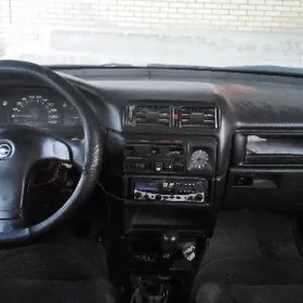 Opel Vectra 1992