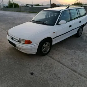 Opel Astra 1996