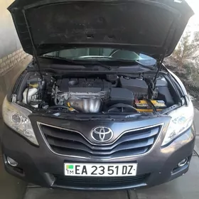 Toyota Camry 2010