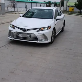 Toyota Camry 2022