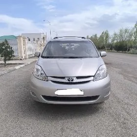 Toyota Sienna 2006