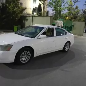 Nissan Altima 2005