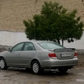 Toyota Camry 2005