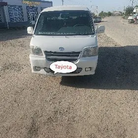 Toyota Hiace 2008