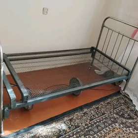 Советская кровать