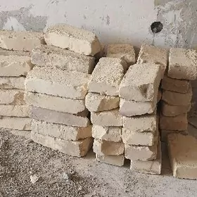 Штучные кирпичи