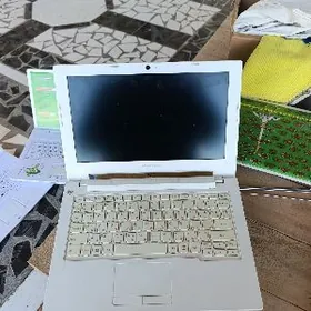 Lenovo notebook okuwcylaňky