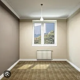 Мир 2/2  1Этаж 2 ком