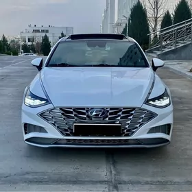 Hyundai Sonata 2022