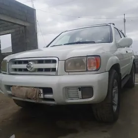 Nissan Pathfinder 2003