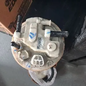 Corolla benzin nasos korpus