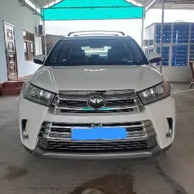 Toyota Highlander 2017