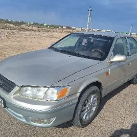 Toyota Camry 2000