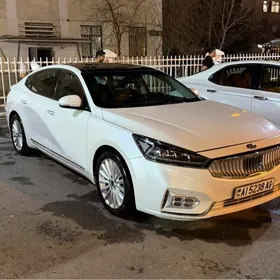 Kia Cadenza 2017