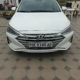 Hyundai Elantra 2019