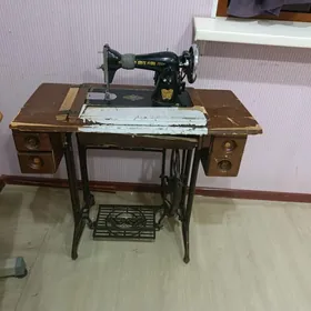 швейная машинка