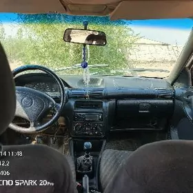 Opel Astra 1995