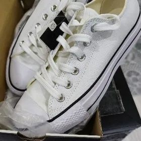 продам новые кеды