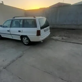 Opel Astra 1996