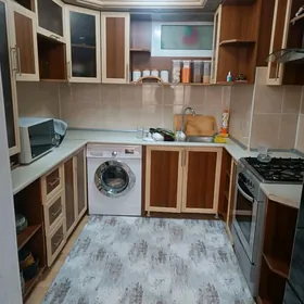 Ким район 15 школа 4/4 эт3 ком