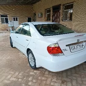 Toyota Camry 2003