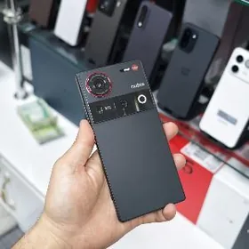 Nubia Z70 Ultra 24/1TB